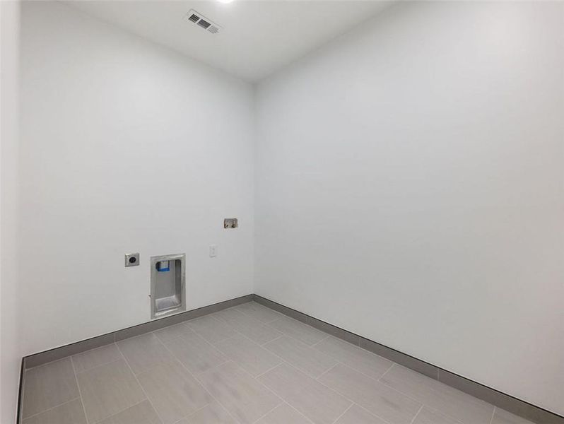 Spacious, unfurnished interior of a new home in , Cumming (Image 72).