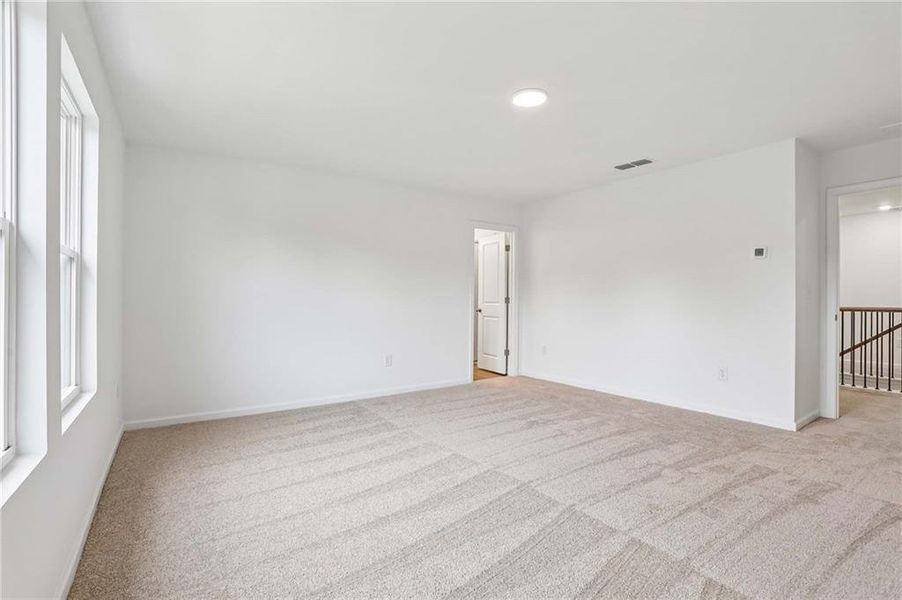 Spacious, unfurnished interior of a new home in Langston Reserve, Cartersville (Image 19).