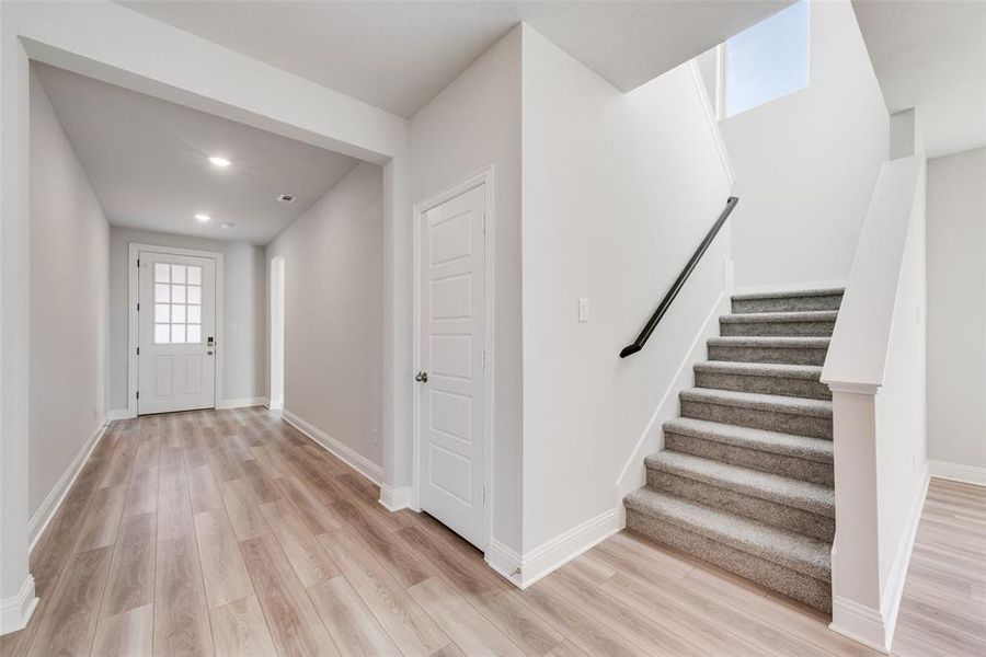 Spacious, unfurnished interior of a new home in Villages of Hurricane Creek, Anna (Image 12). Spacious, unfurnished interior of a new home in Villages of Hurricane Creek, Anna (Image 12).