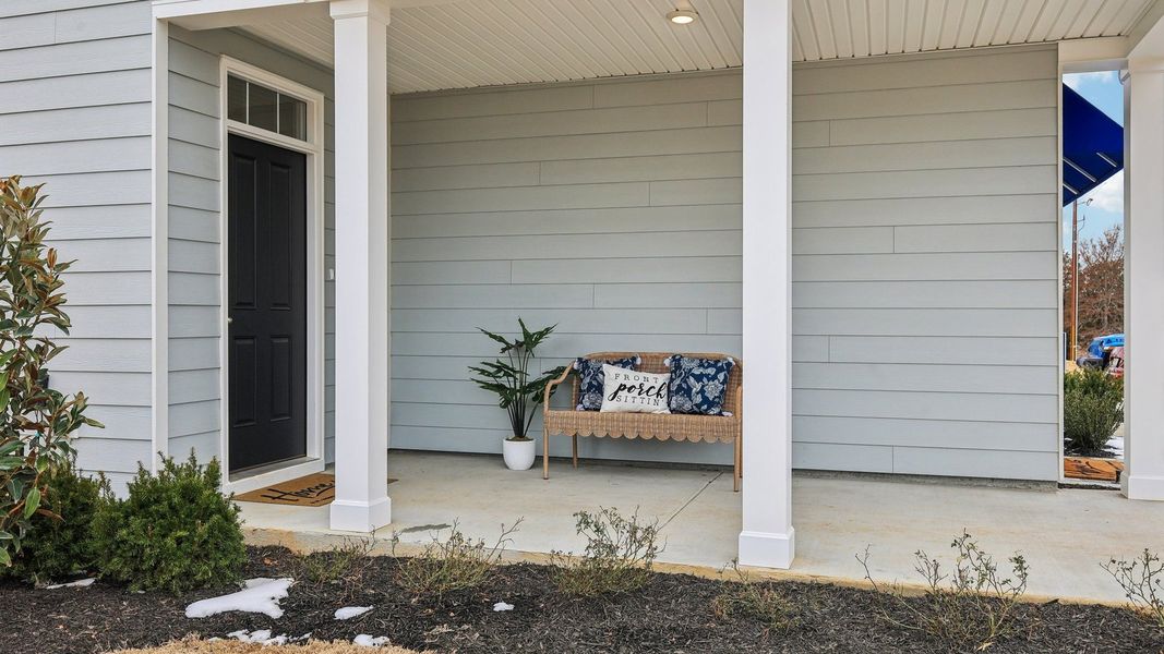 Representative exterior details of a home built from the ELSTON by D.R. Horton in River Landing, Murfreesboro (Image 3).