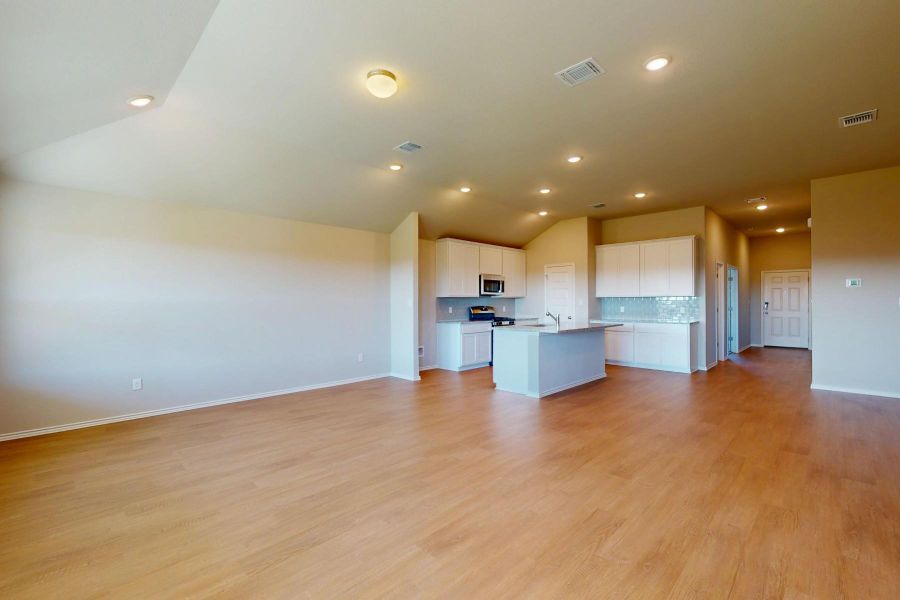 Spacious, unfurnished interior of a new home in Carillon, Manor (Image 14). Spacious, unfurnished interior of a new home in Carillon, Manor (Image 14).