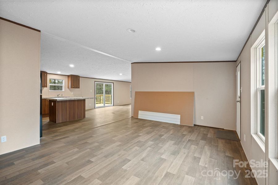 Spacious, unfurnished interior of a new home in , Lenoir (Image 10).