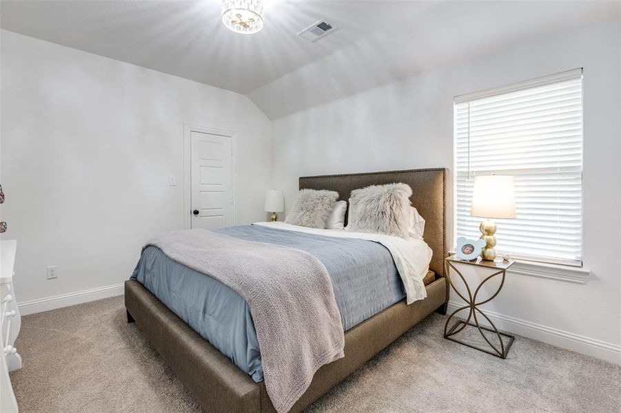 Furnished interior view inside a new home in Cambridge Crossing, Celina (Image 29).