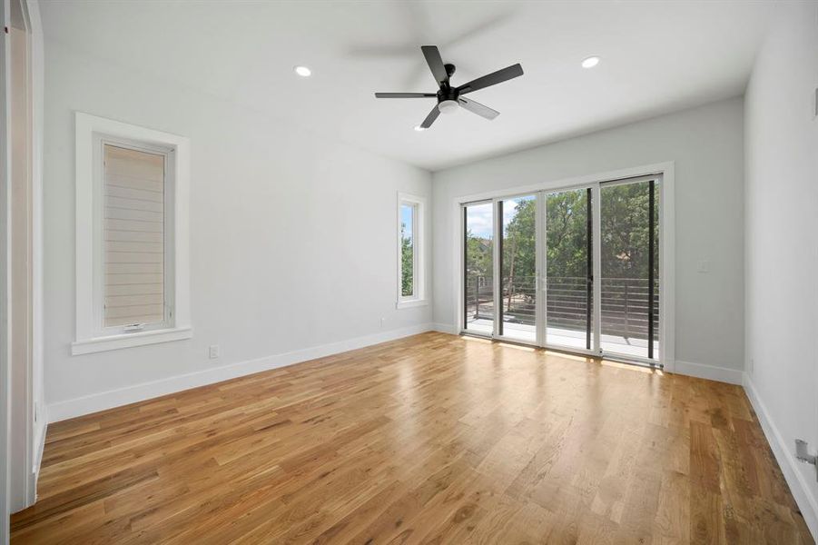 Spacious, unfurnished interior of a new home in , Dallas (Image 21).