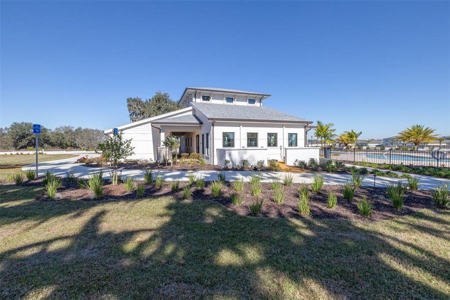 Community amenities in The Grove at Stuart Crossing - Premier Series, Bartow (Image 42).