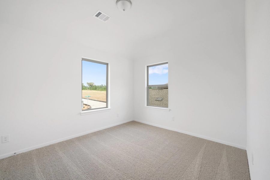 Sample product photo. Actual exterior and interior selections may vary by homesite. Photo may be virtually staged.