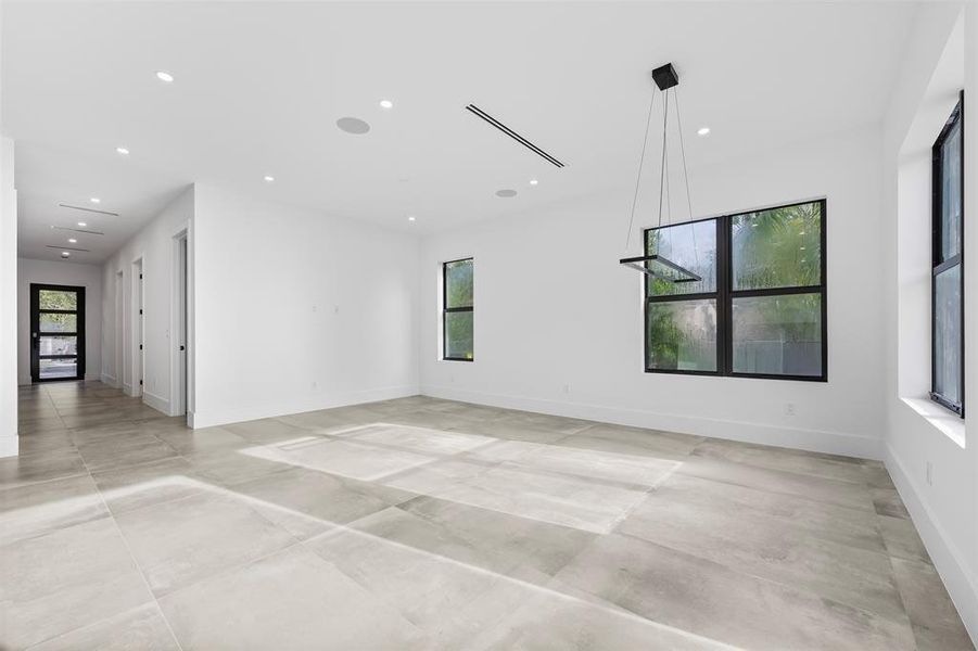 Spacious, unfurnished interior of a new home in , Fort Lauderdale (Image 17). Spacious, unfurnished interior of a new home in , Fort Lauderdale (Image 17).
