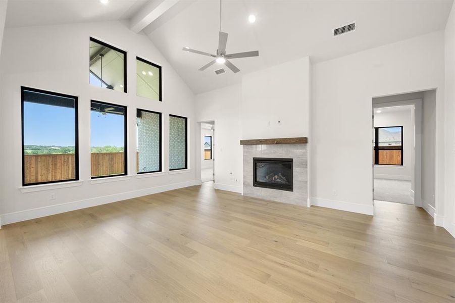317 Fireblade- Living Room-1