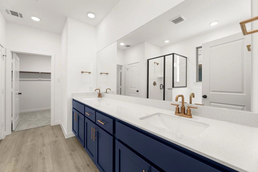 Primary Bathroom Representative Photo featuring the Sapphire Collection