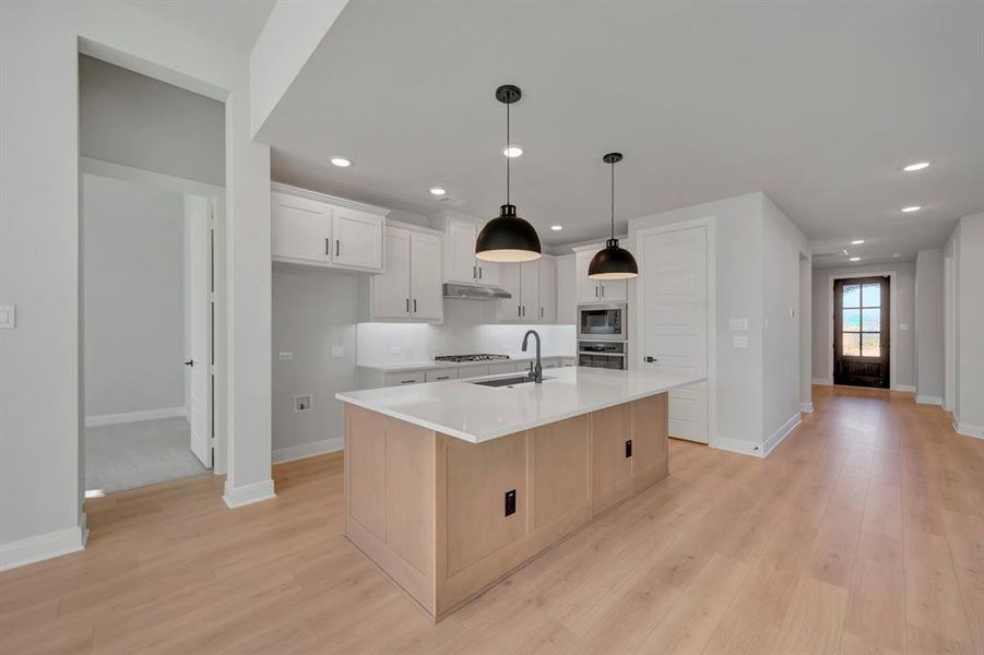 Furnished interior view inside a new home in Mantua Point Classics, Van Alstyne (Image 19).