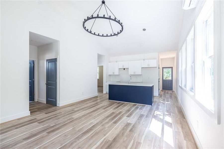 Spacious, unfurnished interior of a new home in , Atlanta (Image 32).