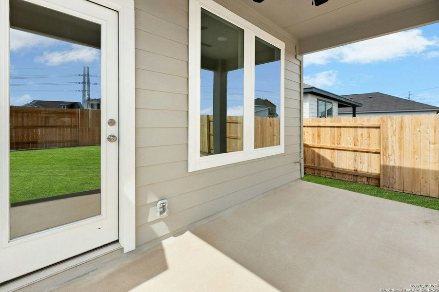 Exterior details and patio area of a home in Willowbrook, New Braunfels (Image 2).