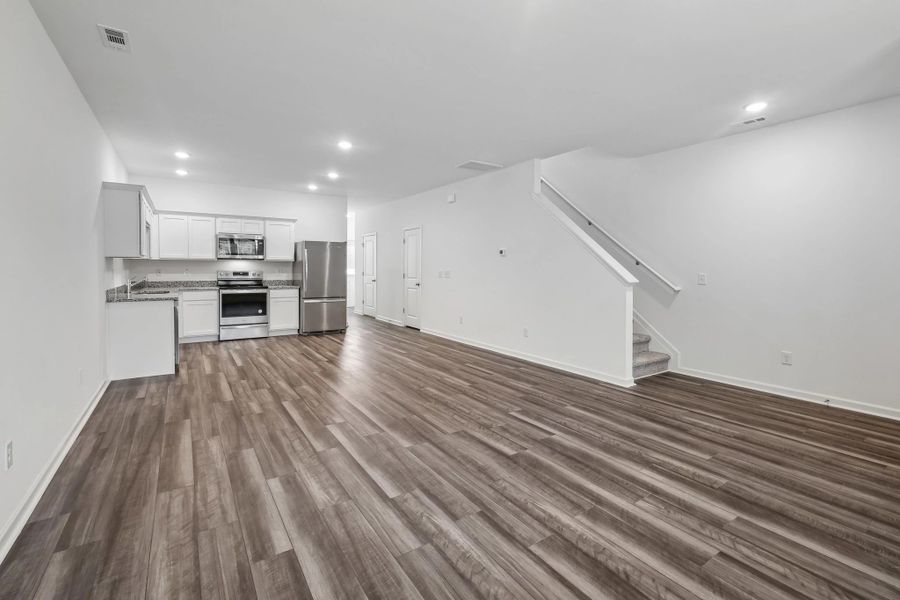 Representative unfurnished interior of a home built from the Celestial by Starlight Homes in Glenn Crossing, Durham (Image 14).