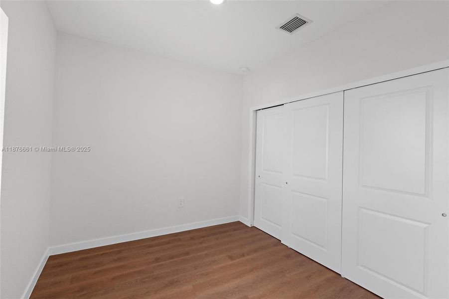 Spacious, unfurnished interior of a new home in , Miami (Image 31).