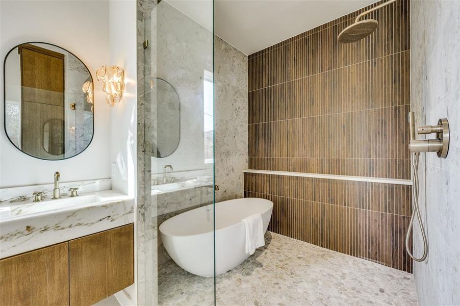 Furnished interior view inside a new home in , Dallas (Image 29).