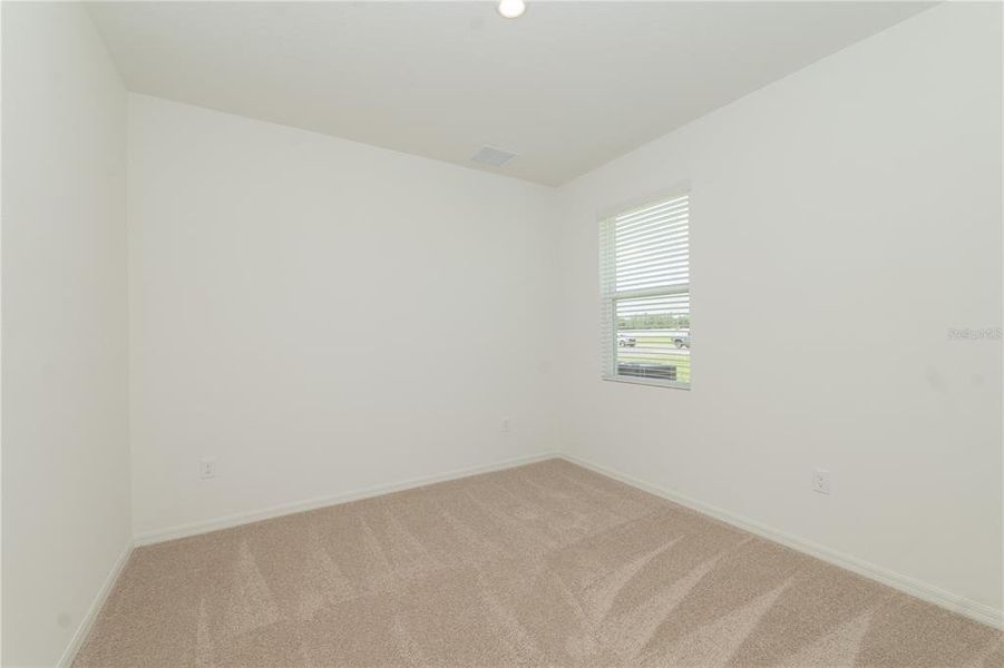 Spacious, unfurnished interior of a new home in , Bartow (Image 23).