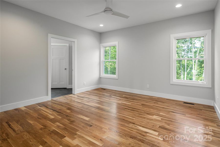 Spacious, unfurnished interior of a new home in , Mars Hill (Image 27).