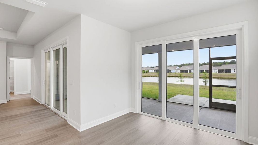 Spacious, unfurnished interior of a new home in Sun City Hilton Head, Bluffton (Image 24).
