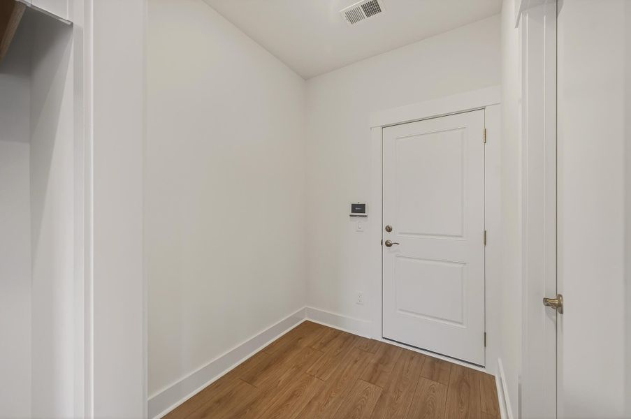 Spacious, unfurnished interior of a new home in Indigo Place, North Charleston (Image 23).
