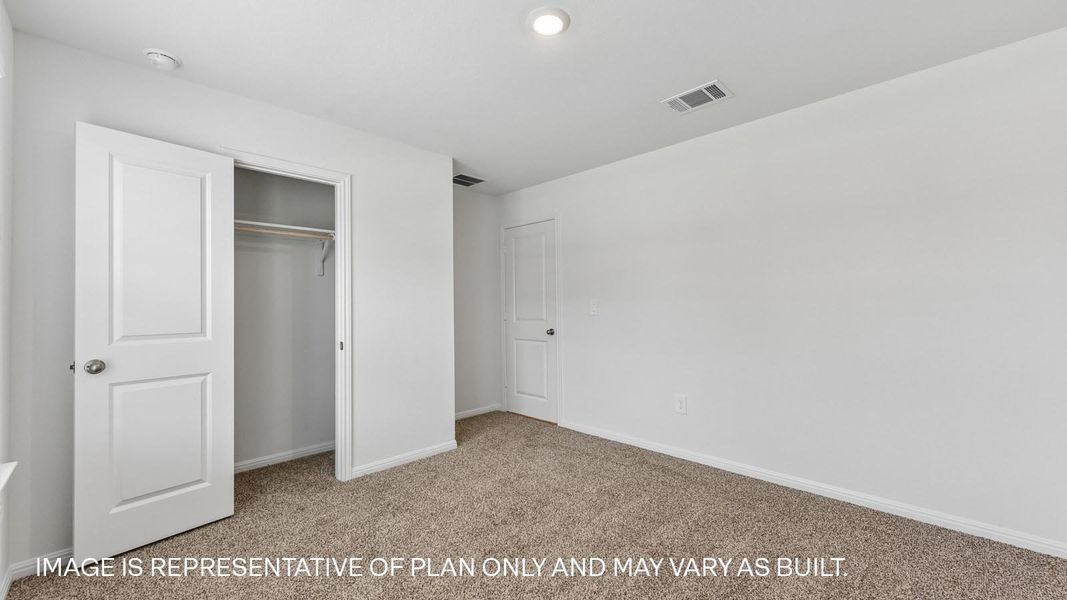 Spacious, unfurnished interior of a new home in Bar W Ranch, Leander (Image 20). Spacious, unfurnished interior of a new home in Bar W Ranch, Leander (Image 20).