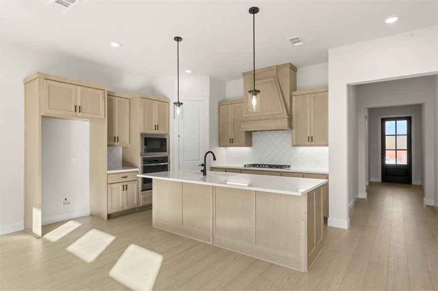 8_09. 1109 Birdsong - Kitchen (2)