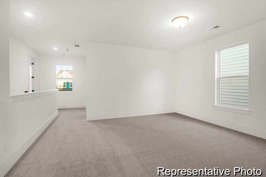 Spacious, unfurnished interior of a new home in , Ravenel (Image 20).