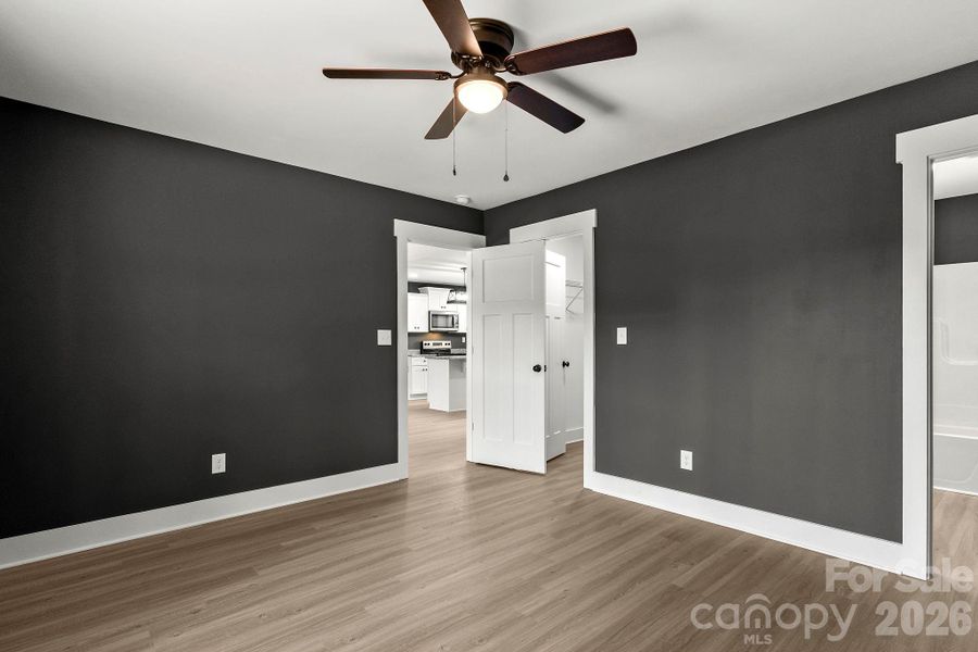 Spacious, unfurnished interior of a new home in , York (Image 19).