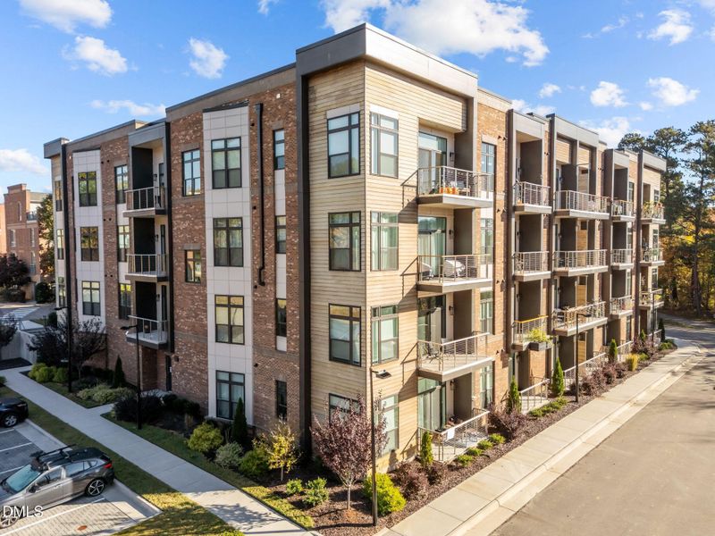 7-web-or-mls-DJI_20251105090523_0527_D