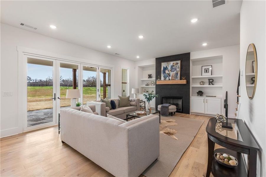 Furnished interior view inside a new home in , Alpharetta (Image 7). Furnished interior view inside a new home in , Alpharetta (Image 7).