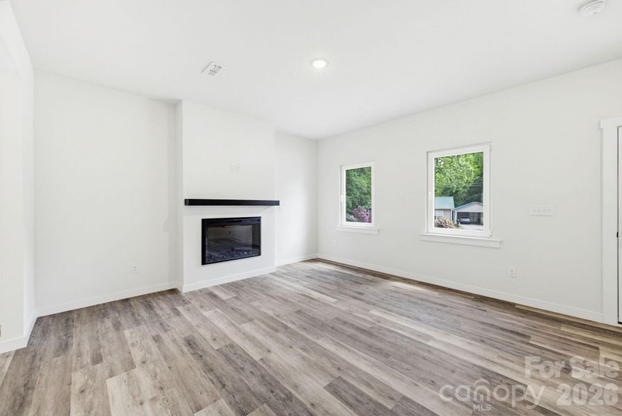 Spacious, unfurnished interior of a new home in , Hickory (Image 18). Spacious, unfurnished interior of a new home in , Hickory (Image 18).