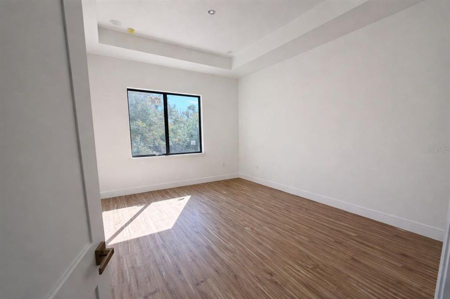 Spacious, unfurnished interior of a new home in , Port Charlotte (Image 5). Spacious, unfurnished interior of a new home in , Port Charlotte (Image 5).