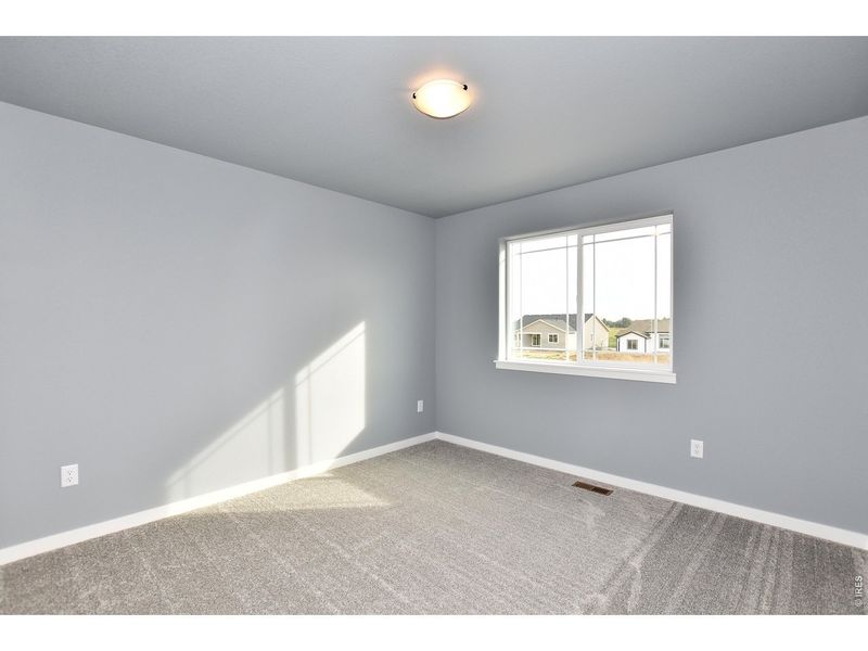 Spacious, unfurnished interior of a new home in , Johnstown (Image 17).