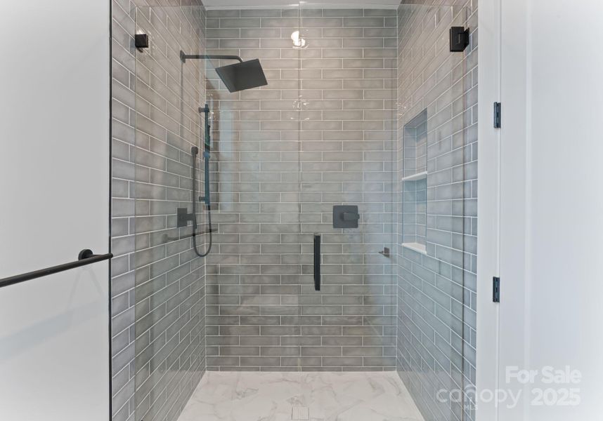 Image 37 of a home in .