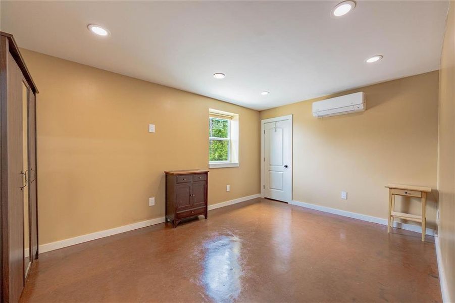 Spacious, unfurnished interior of a new home in , Kemp (Image 14). Spacious, unfurnished interior of a new home in , Kemp (Image 14).