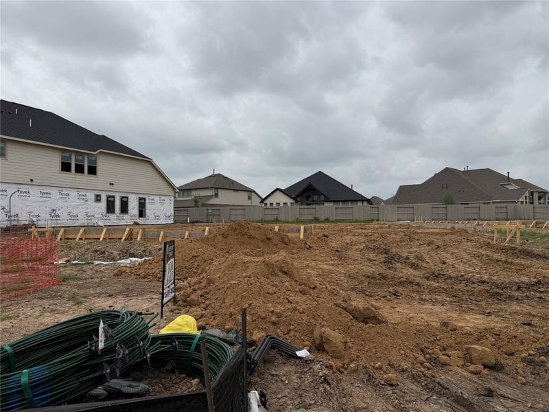 Site preparation for new homesites in Pomona, Manvel (Image 5).