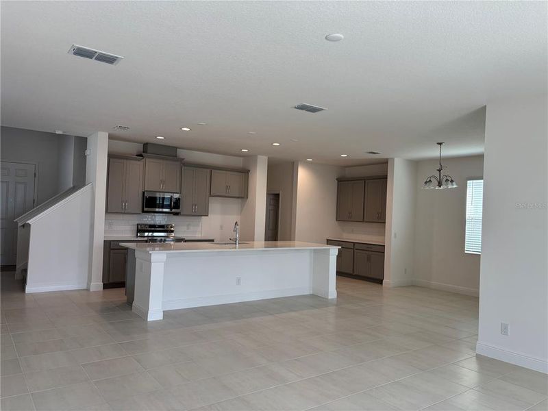 Furnished interior view inside a new home in Trinity Lakes, Groveland (Image 7).