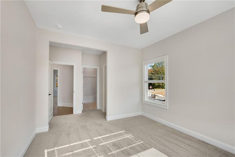 Spacious, unfurnished interior of a new home in The Retreat at Caney Creek, Alpharetta (Image 53).