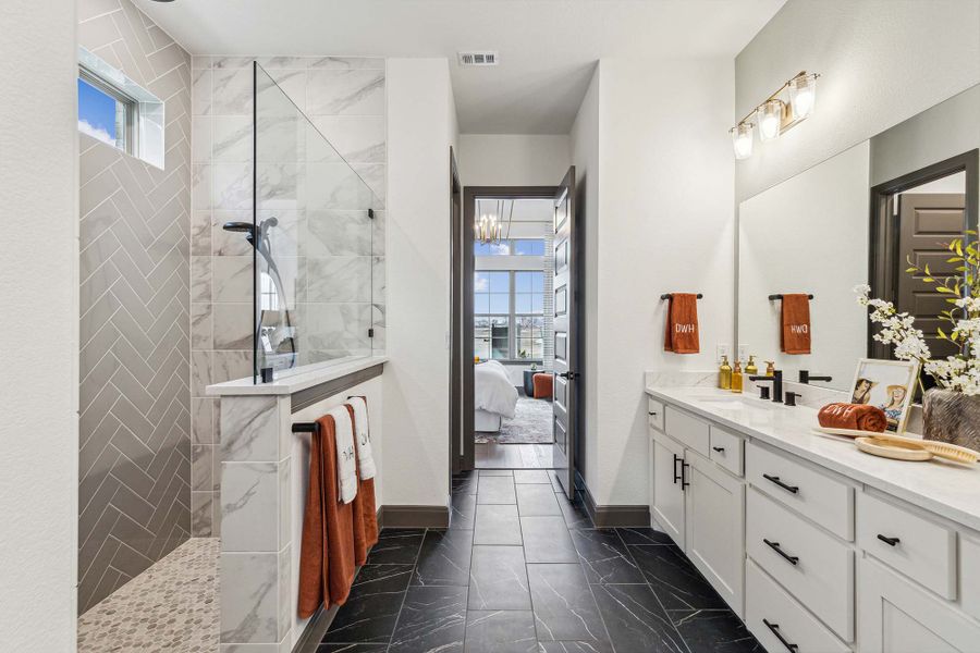 The Ormand - Owner's Bath The Ormand - Owner's Bath