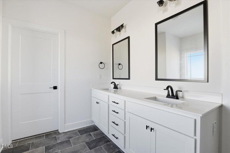 29-103 Brighton St-29