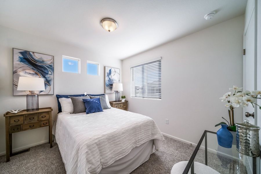 Furnished interior view inside a new home in Reunion, Commerce City (Image 20).