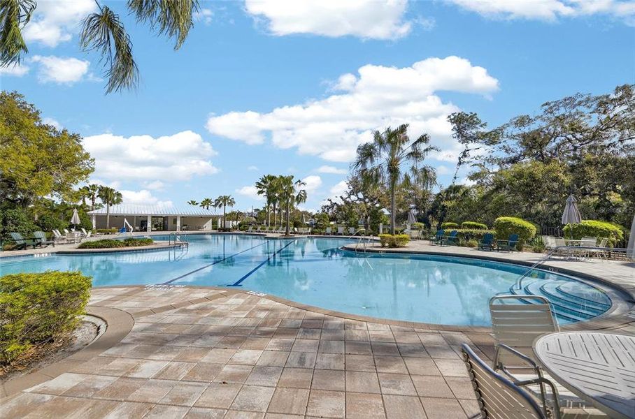 Community amenities in Summerwoods, Parrish (Image 58).