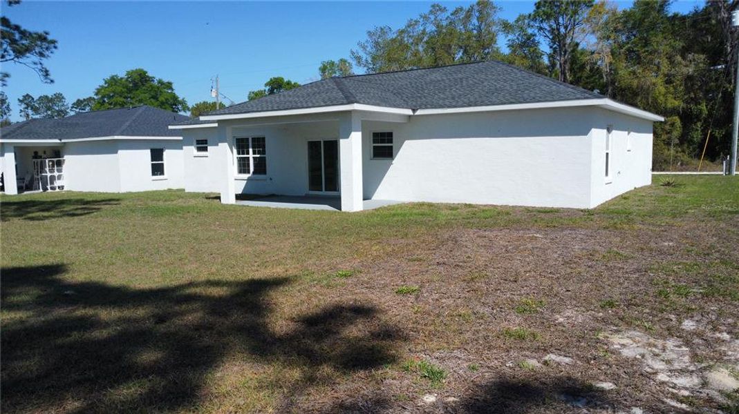 Exterior details and patio area of a home in , Ocala (Image 14). Exterior details and patio area of a home in , Ocala (Image 14).