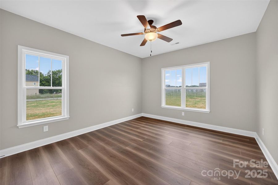 Spacious, unfurnished interior of a new home in , Salisbury (Image 24).