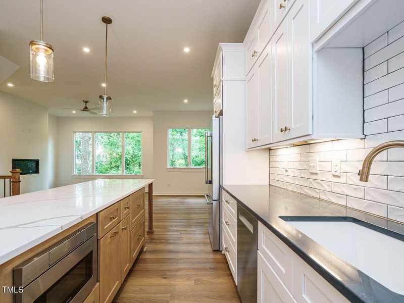 019-1280x960-kitchen 019-1280x960-kitchen