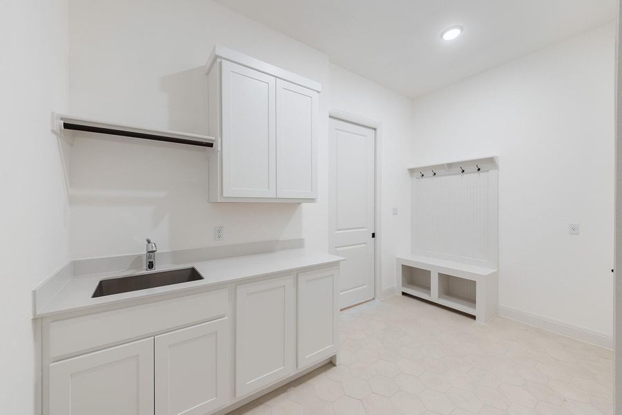 Furnished interior view inside a new home in Lariat - 80', Liberty Hill (Image 11).