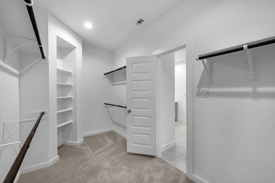 Furnished interior view inside a new home in Briarwood Crossing, Rosenberg (Image 15).