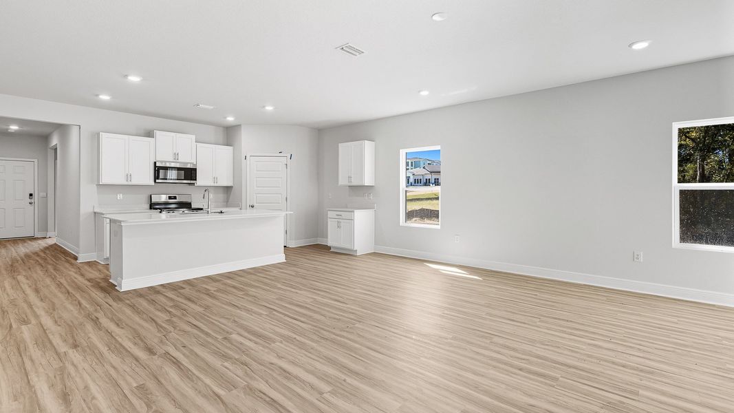 Spacious, unfurnished interior of a new home in Ashton Park Phase III, Freeport (Image 11). Spacious, unfurnished interior of a new home in Ashton Park Phase III, Freeport (Image 11).