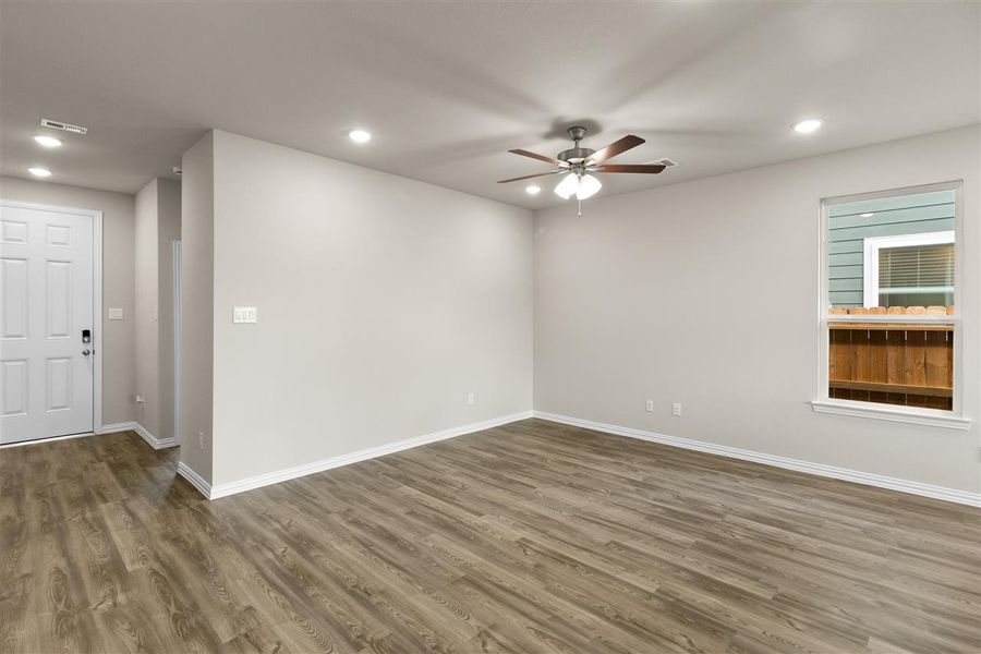 Birch II Floor Plan Representative Photos Birch II Floor Plan Representative Photos