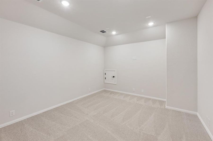 Spacious, unfurnished interior of a new home in Mockingbird Hills 60-65, Joshua (Image 27).