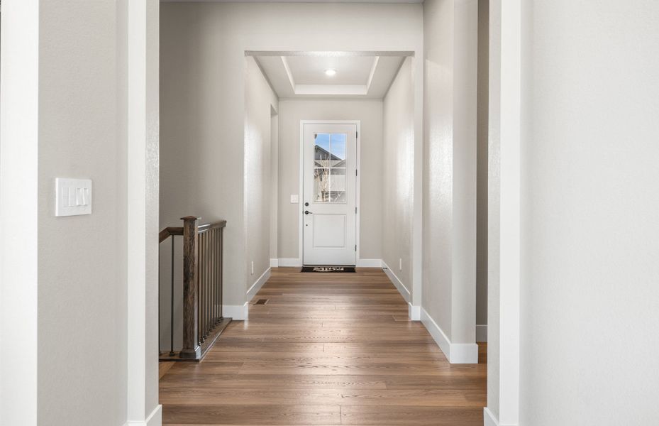 Spacious, unfurnished interior of a new home in Hilltop at Inspiration, Aurora (Image 37).